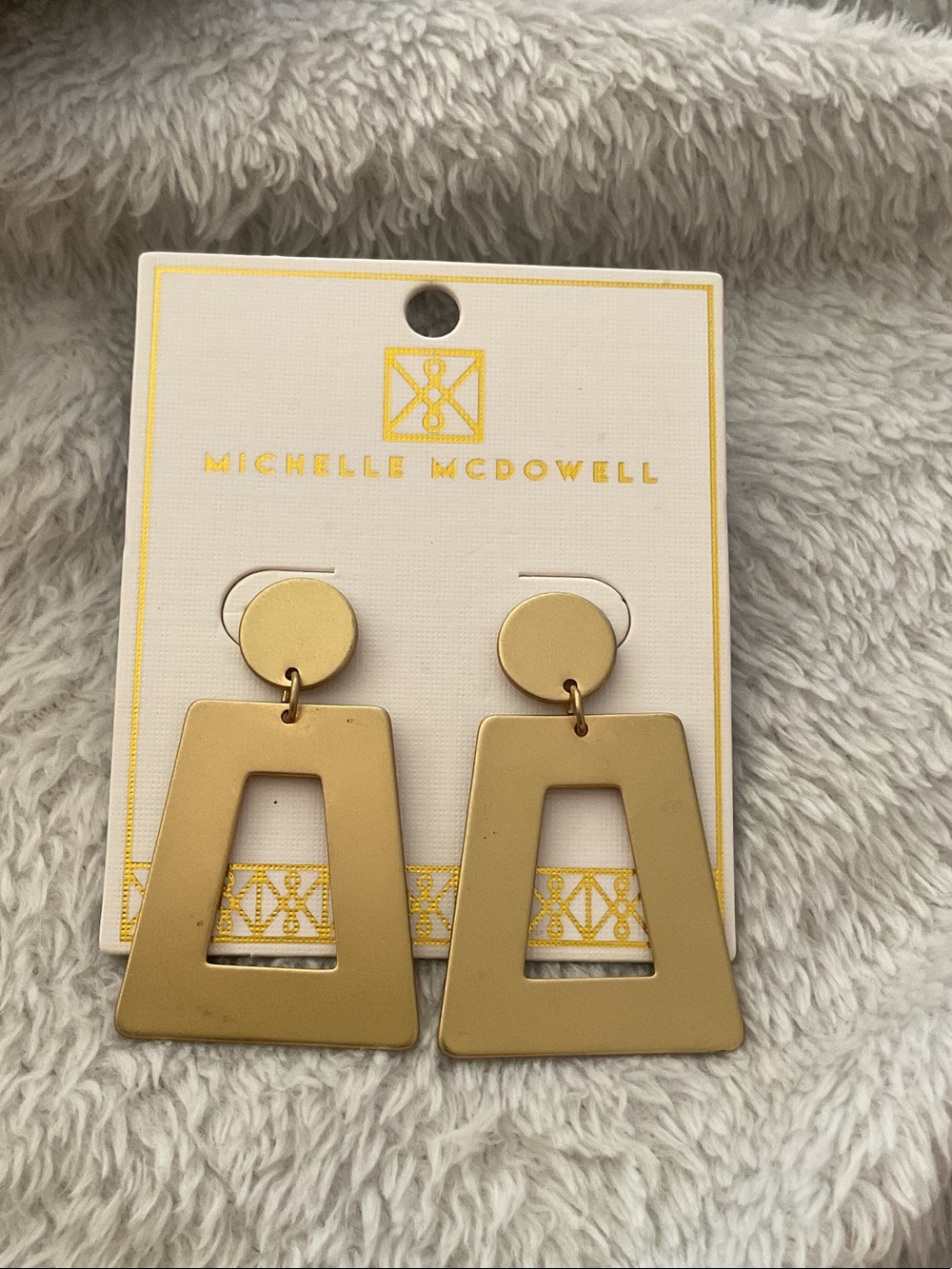 Michelle McDowell Matte Gold Geometric Drop Earrings brand new never worn